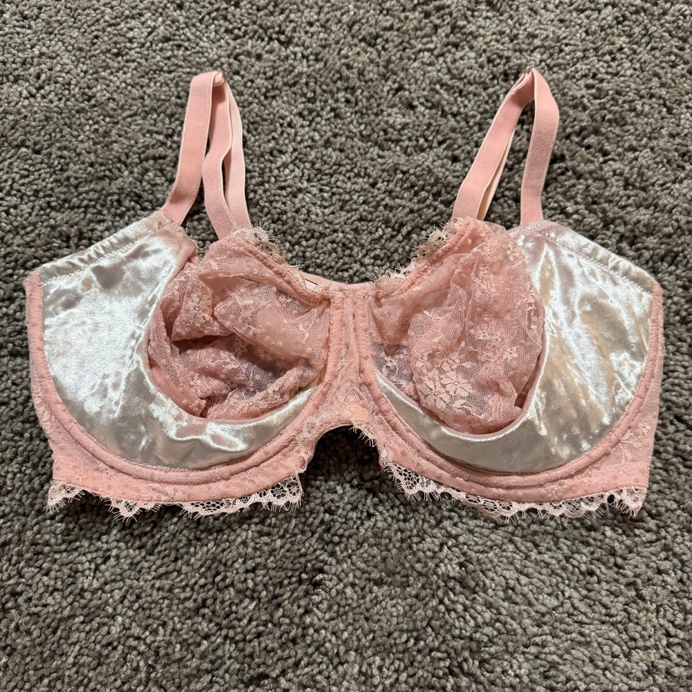 Victoria’s Secret Dream Angels Bra